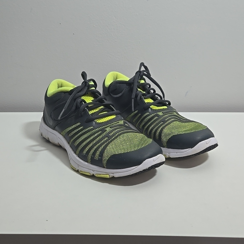Nike Boys Flex Show TR5 Black and Neon